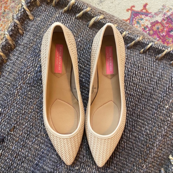 Isaac Mizrahi Woven Kitten Heels
